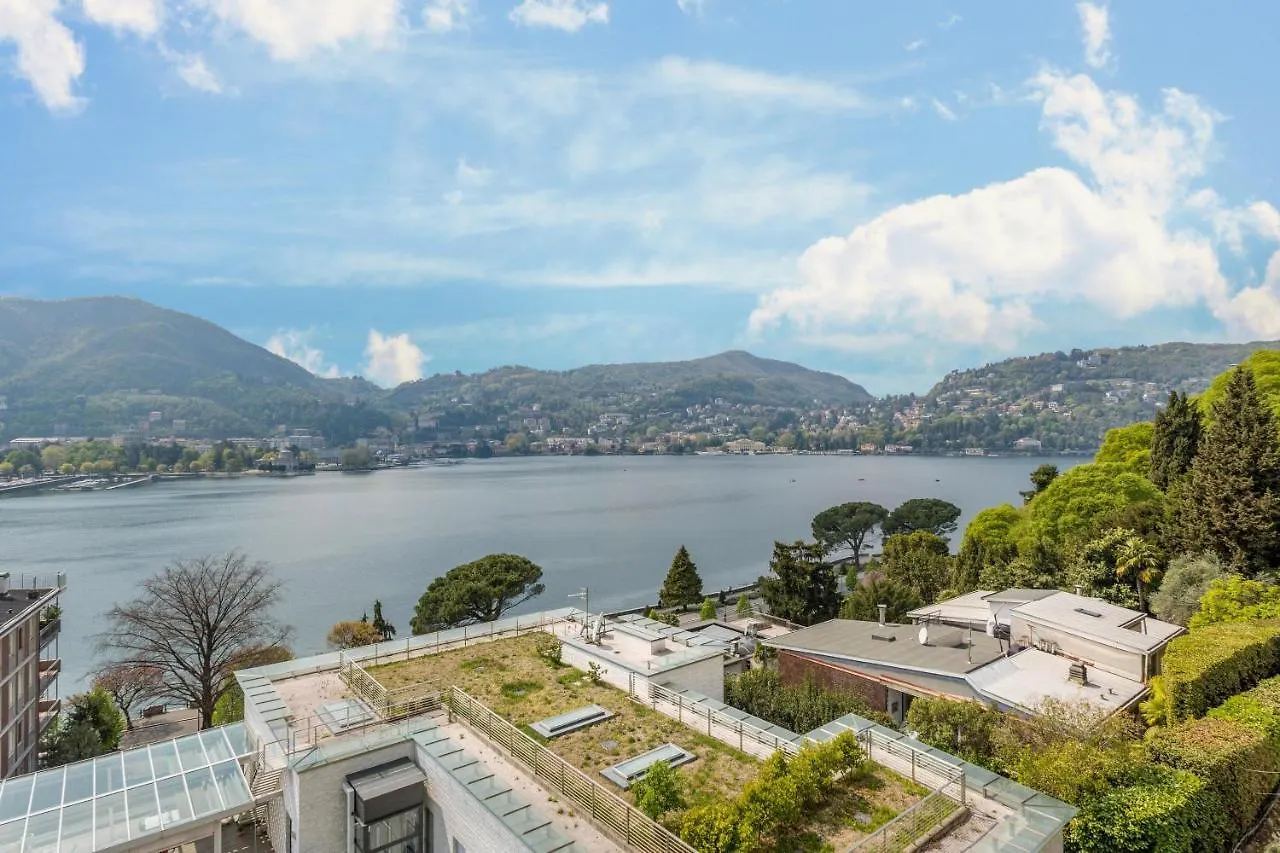 Attico Vista Lago Como 0*,